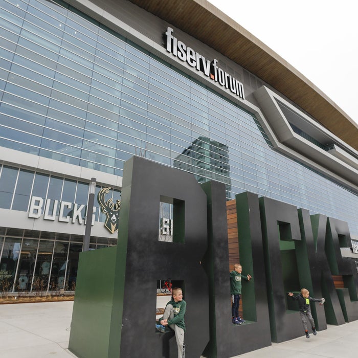 More Info for Fiserv Forum Tours to Begin Friday, April 19